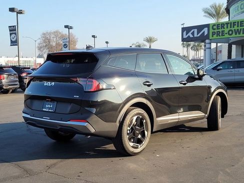 New 2026 Kia Sportage S image 5