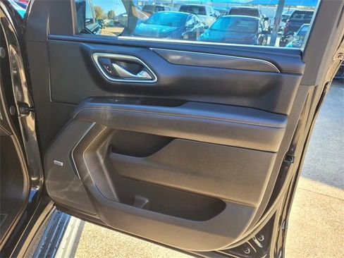 Used 2021 GMC Yukon AT4 w/ AT4 Premium Package image 10