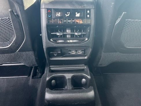 Certified 2023 Jeep Grand Cherokee L Laredo image 24