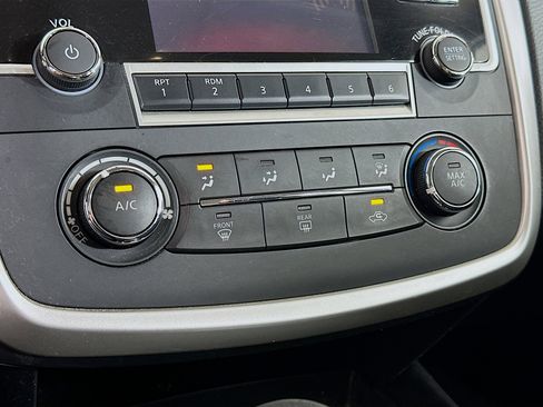 Used 2017 Nissan Altima 2.5 SR image 23