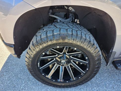 Used 2021 Chevrolet Silverado 1500 Custom Trail Boss w/ Safety Confidence Package image 20