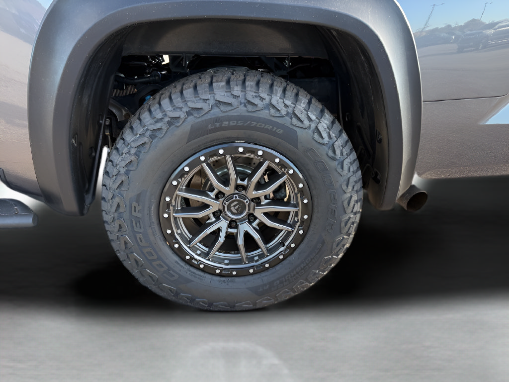 Used 2022 Toyota Tundra SR5 w/ TRD Off-Road Premium Package AWD/4WD image 25