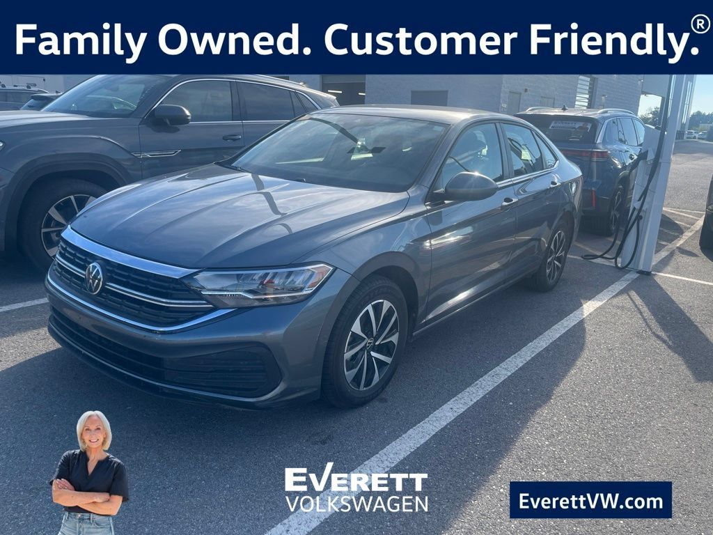 Used 2024 Volkswagen Jetta S FWD image 1