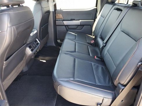 Used 2022 Ford F150 Lariat image 10