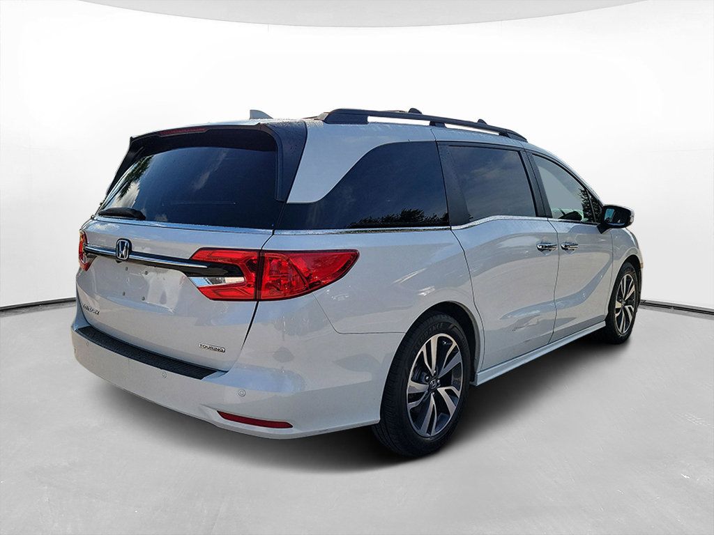 Used 2021 Honda Odyssey Touring image 4