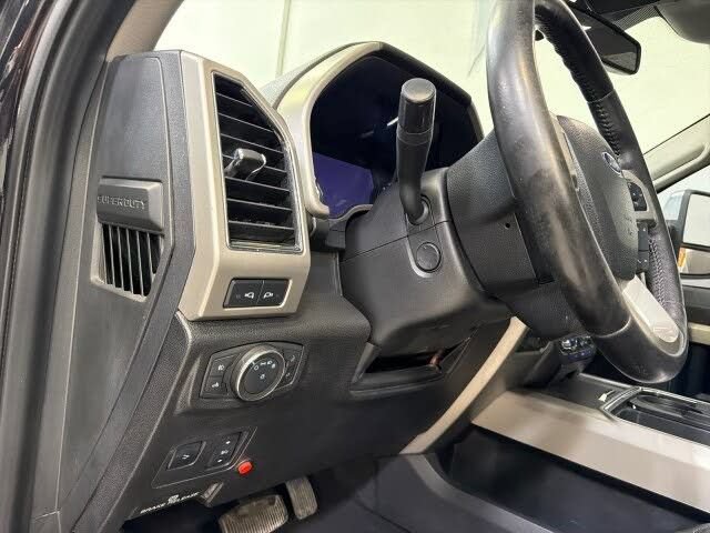 Used 2020 Ford F350 Lariat w/ Lariat Ultimate Package AWD/4WD image 21