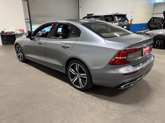 Used 2020 Volvo S60 T8 R-Design AWD/4WD image 5