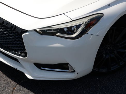 Used 2017 INFINITI Q60 Red Sport 400 AWD/4WD image 25