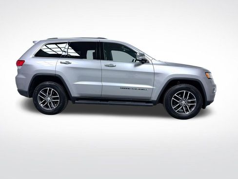 Used 2018 Jeep Grand Cherokee Limited AWD/4WD image 10