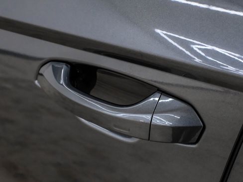 Used 2020 Lamborghini Urus image 51