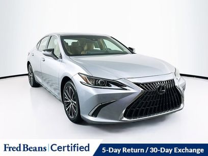 Used 2023 Lexus ES 300h w/ Premium Package