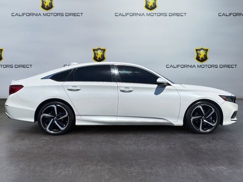 Used 2020 Honda Accord Sport image 6
