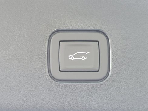 New 2026 Cadillac Vistiq Premium Luxury w/ LPO, Floor Liner Package image 30