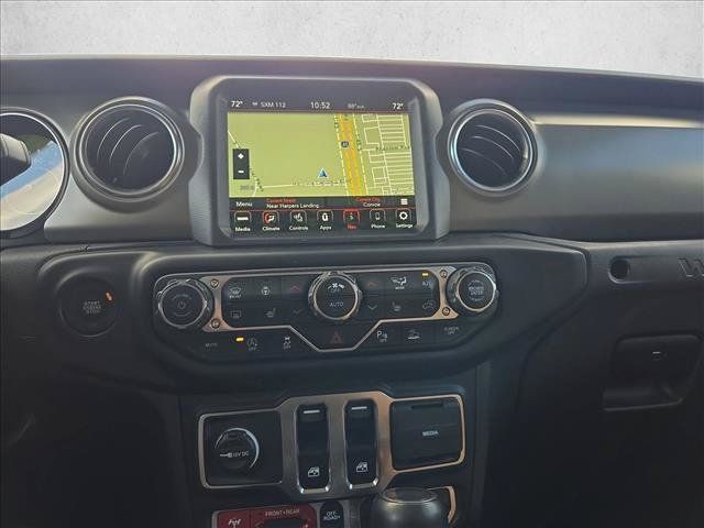 Used 2022 Jeep Wrangler Rubicon w/ LED Lighting Group AWD/4WD image 15