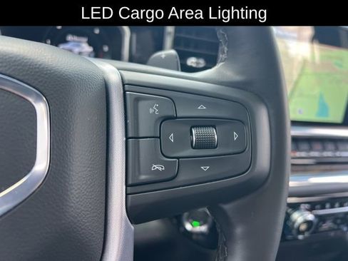 Used 2025 GMC Sierra 1500 Elevation image 24