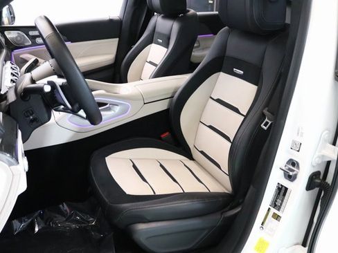 Used 2024 Mercedes-Benz GLS 63 AMG GLS 63 AMG image 16