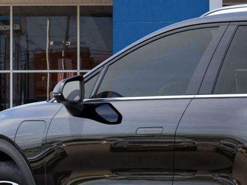 New 2026 Chevrolet Equinox EV LT image 12