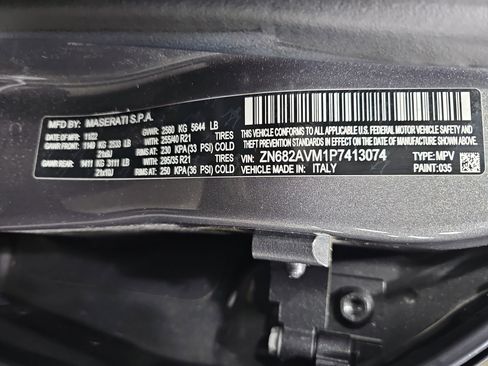 Used 2023 Maserati Grecale Modena image 38