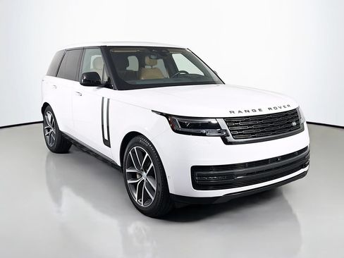 Used 2024 Land Rover Range Rover SE AWD/4WD image 1