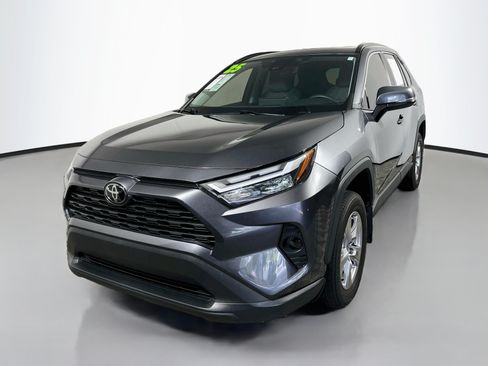 Used 2025 Toyota RAV4 XLE w/ Convenience Package FWD image 10