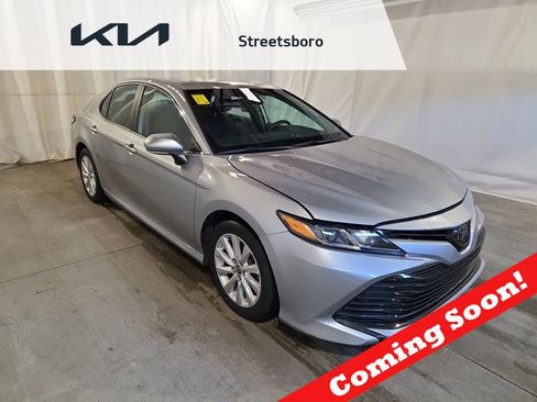 Used 2020 Toyota Camry LE w/ Convenience Package image 1