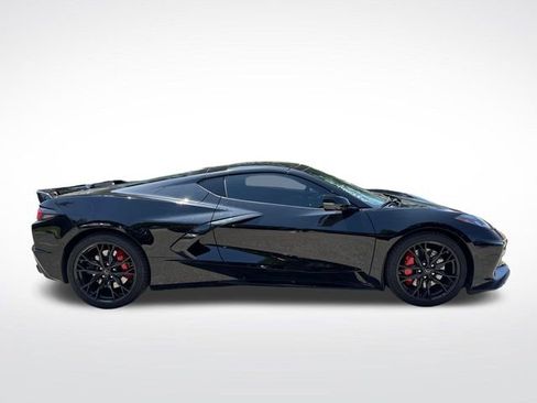 Used 2024 Chevrolet Corvette Stingray Premium Cpe w/ Z51 Performance Package RWD image 7