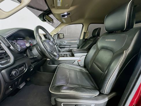 Used 2020 RAM 1500 Laramie AWD/4WD image 13