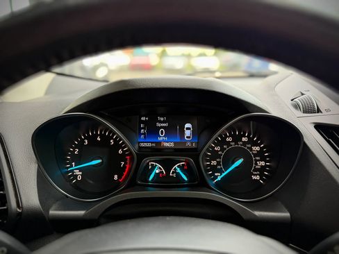 Used 2018 Ford Escape Titanium AWD/4WD image 12