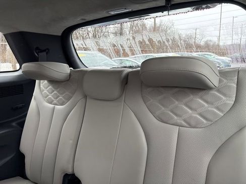 Used 2022 Hyundai Palisade Calligraphy image 25