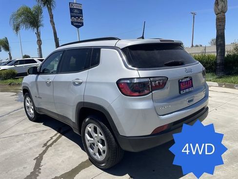Used 2024 Jeep Compass Latitude AWD/4WD image 6