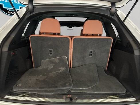 Used 2025 Audi Q7 Premium Plus image 21