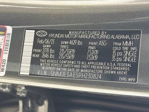 Used 2023 Hyundai Tucson Limited w/ Winter Package FWD image 39