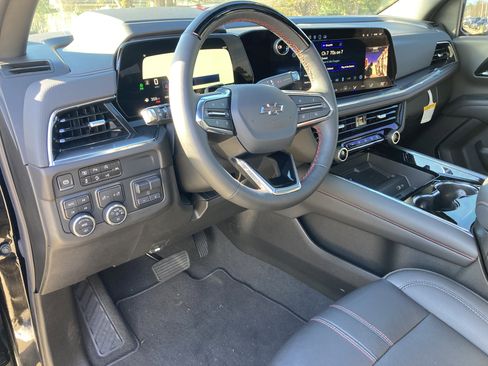 New 2025 Chevrolet Suburban RST w/ Advanced Technology Package image 10