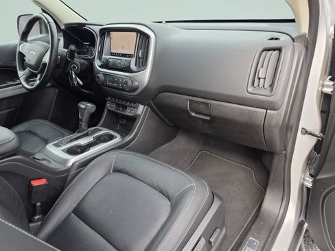 Used 2020 Chevrolet Colorado ZR2 AWD/4WD image 14