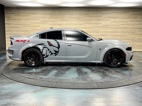 Used 2022 Dodge Charger SRT Hellcat RWD image 27