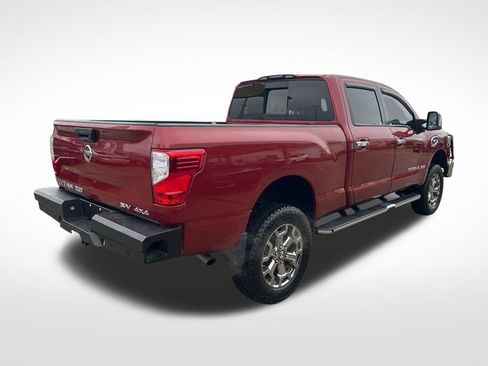 Used 2019 Nissan Titan SV w/ SV Convenience Package image 45