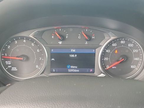 Used 2024 GMC Terrain SLT image 10