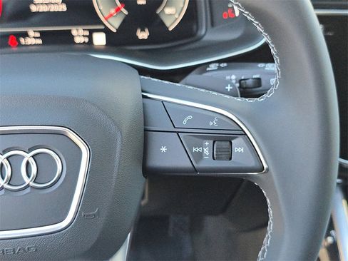 New 2026 Audi Q8 Premium image 21