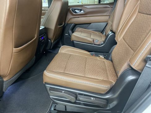 Used 2022 Chevrolet Tahoe High Country image 42