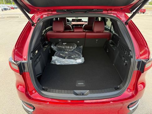 New 2025 MAZDA CX-70 Plug-In Hybrid w/ Premium Plus image 14