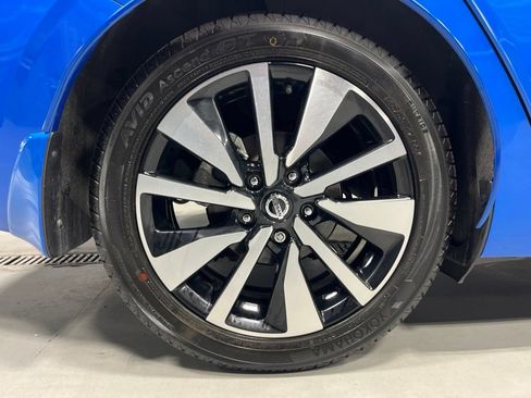 Used 2022 Nissan Sentra SV w/ SV Premium Package FWD image 37