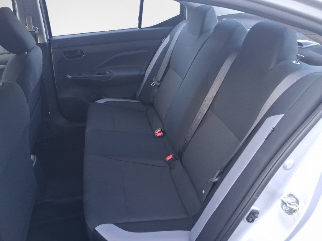 Used 2025 Nissan Versa S FWD image 24