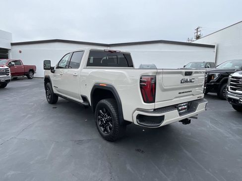 New 2026 GMC Sierra 2500 AT4 w/ AT4 Premium Plus Package image 7