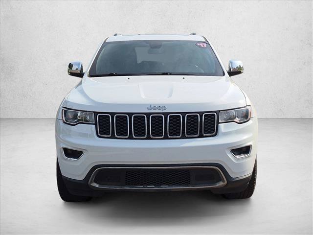 Used 2017 Jeep Grand Cherokee Limited AWD/4WD image 2