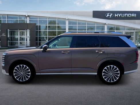 New 2026 Hyundai Palisade Calligraphy FWD image 3