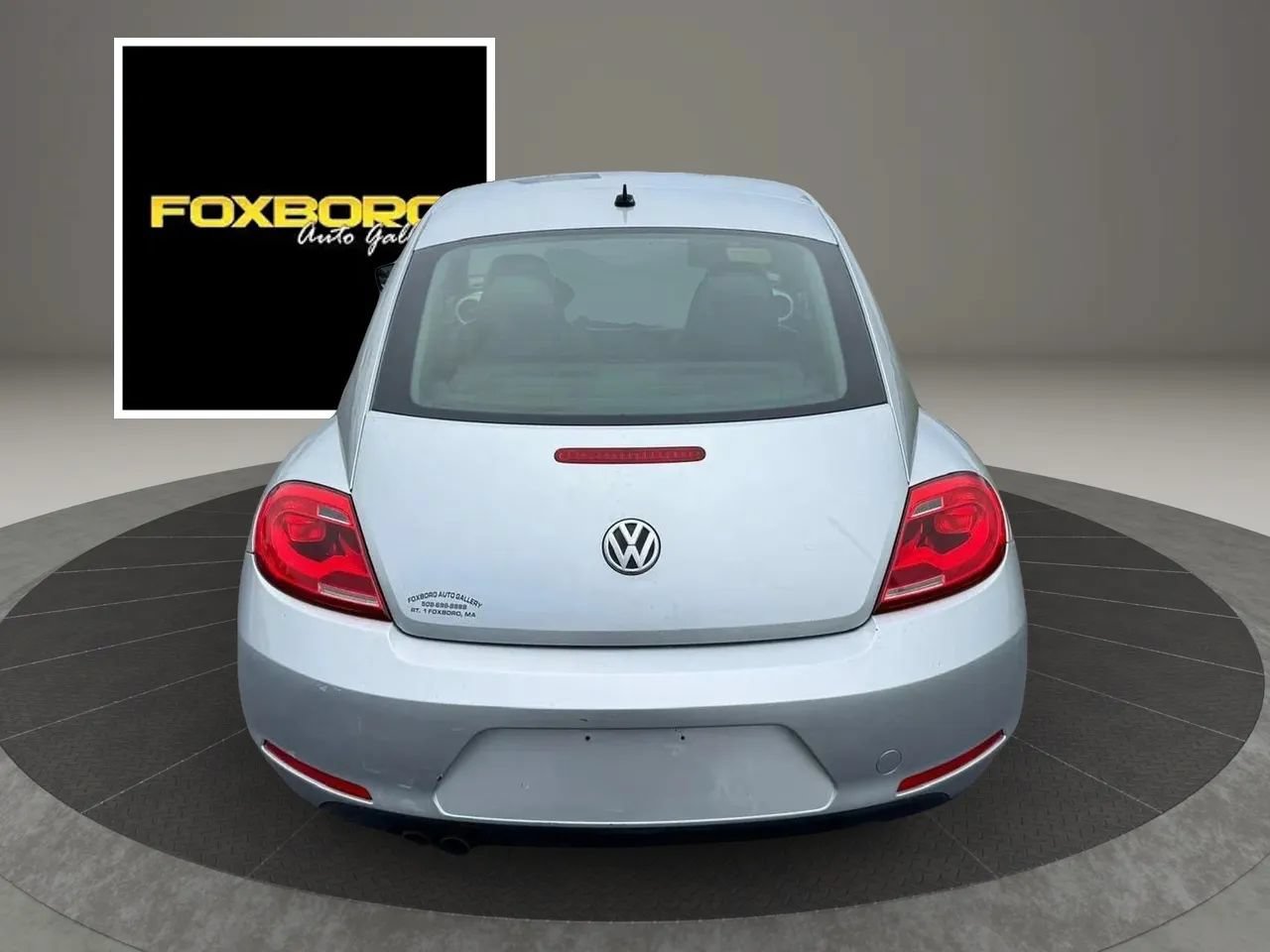 Used 2012 Volkswagen Beetle 2.5 FWD image 6