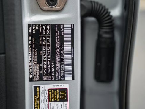 Certified 2025 Mercedes-Benz GLS 450 4MATIC image 47
