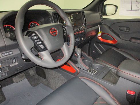 New 2026 Nissan Frontier PRO-4X w/ Pro Premium Package image 18