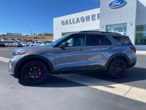 Used 2021 Ford Explorer ST w/ Equipment Group 401A AWD/4WD image 34