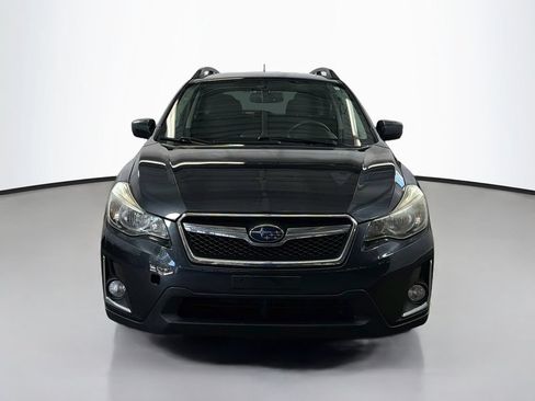 Used 2016 Subaru Crosstrek 2.0i Premium w/ Moonroof Package AWD/4WD image 2